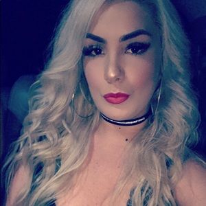 Meet your Posher, Irina